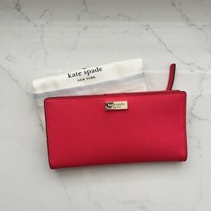 Staci Large Slim Bifold Wallet NWOT